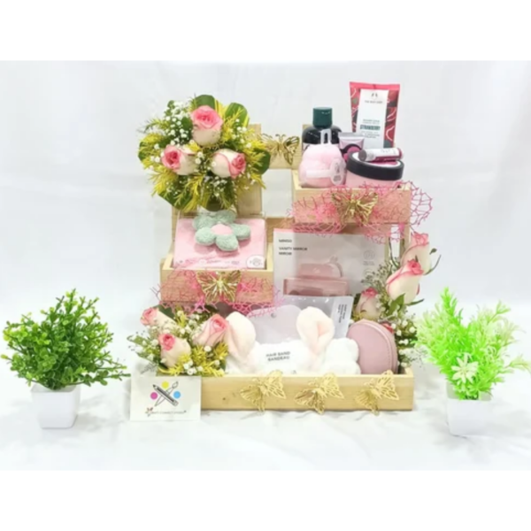 Women's Accessories Hamper