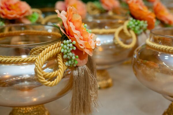 Golden Colour Bowl Hamper - Image 2