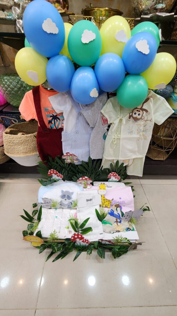 Baby Gift Hamper - Image 2