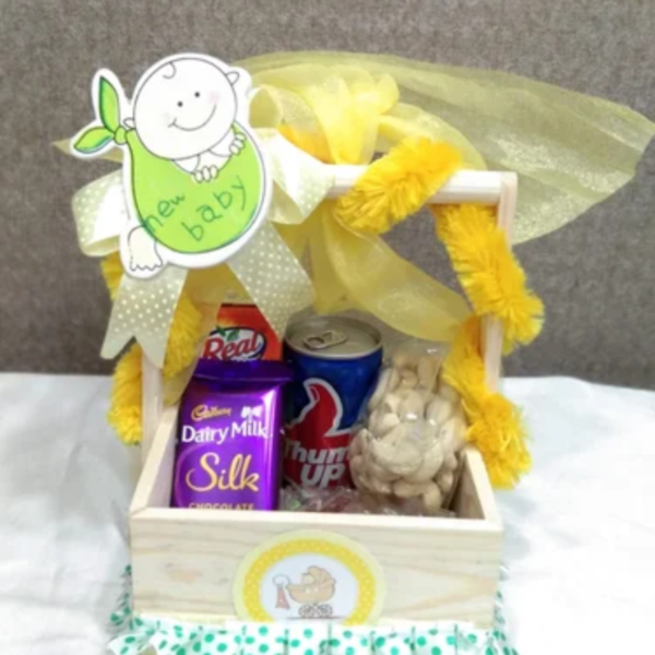 Baby Pinewood Hamper