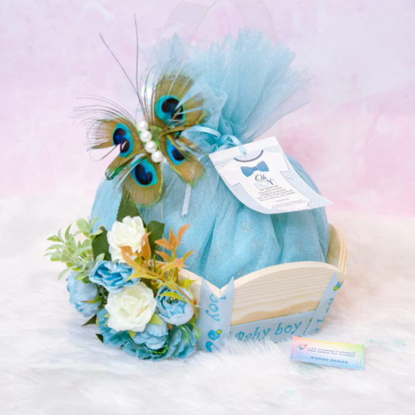 Pinewood Baby Boy Hexagon Basket Hamper