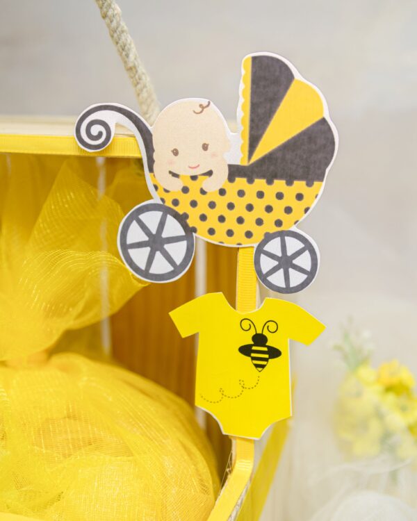 Pinewood Honey Bee Theme Hamper - Image 5