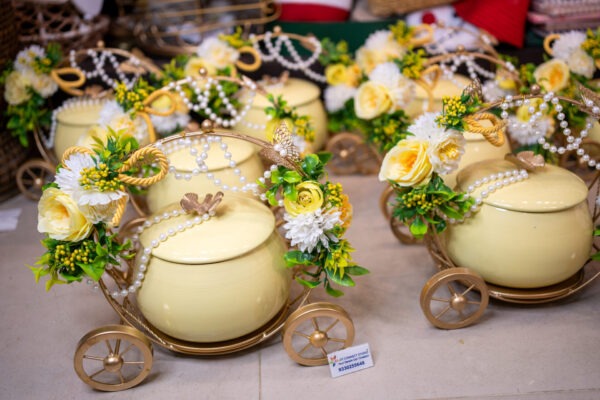 Light Yellow Neutral Metal Cradle Jar - Image 8