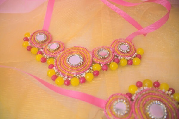 Wedding floral Jewellery - Image 5