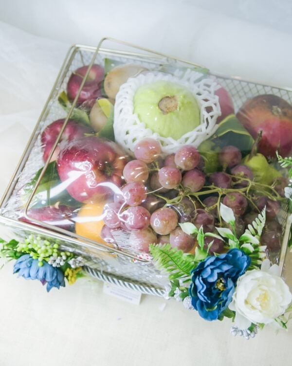 Silver Metal Fruit Baskets - Image 3