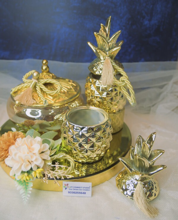 Royal Glass Set Hamper - Image 5