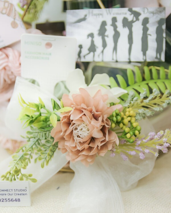 Women's Hamper - Image 6