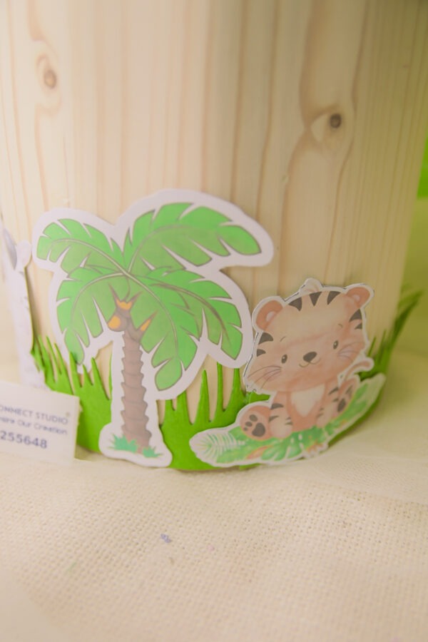 Pinewood Bucket Jungle Theme - Image 7