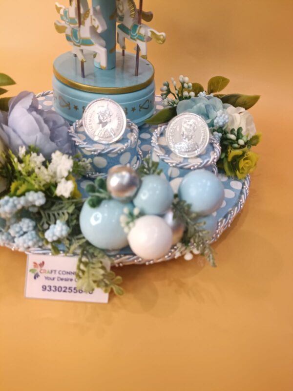 Baby Shower Carousel Coin Hamper - Image 2