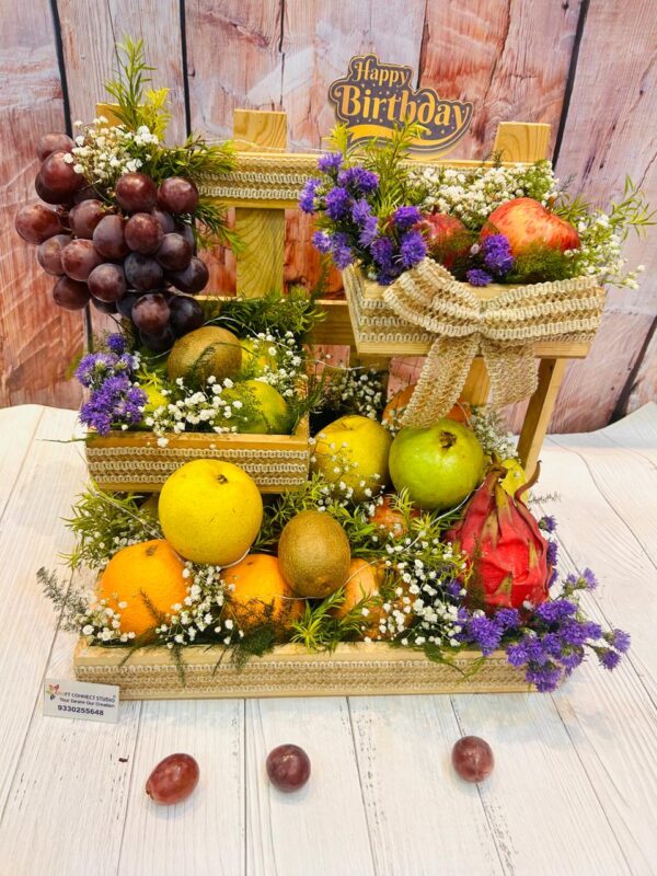 Pinewood Double Decker Fruit Hamper