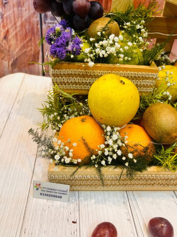 Pinewood Double Decker Fruit Hamper - Image 4