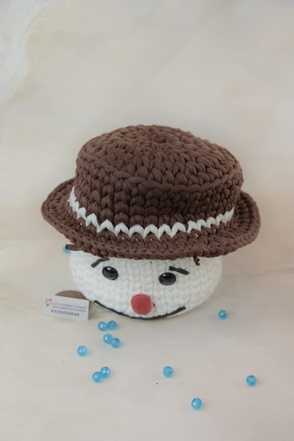 Brown Imported Cotton Rope Yarn Smile Box with Hat Lid